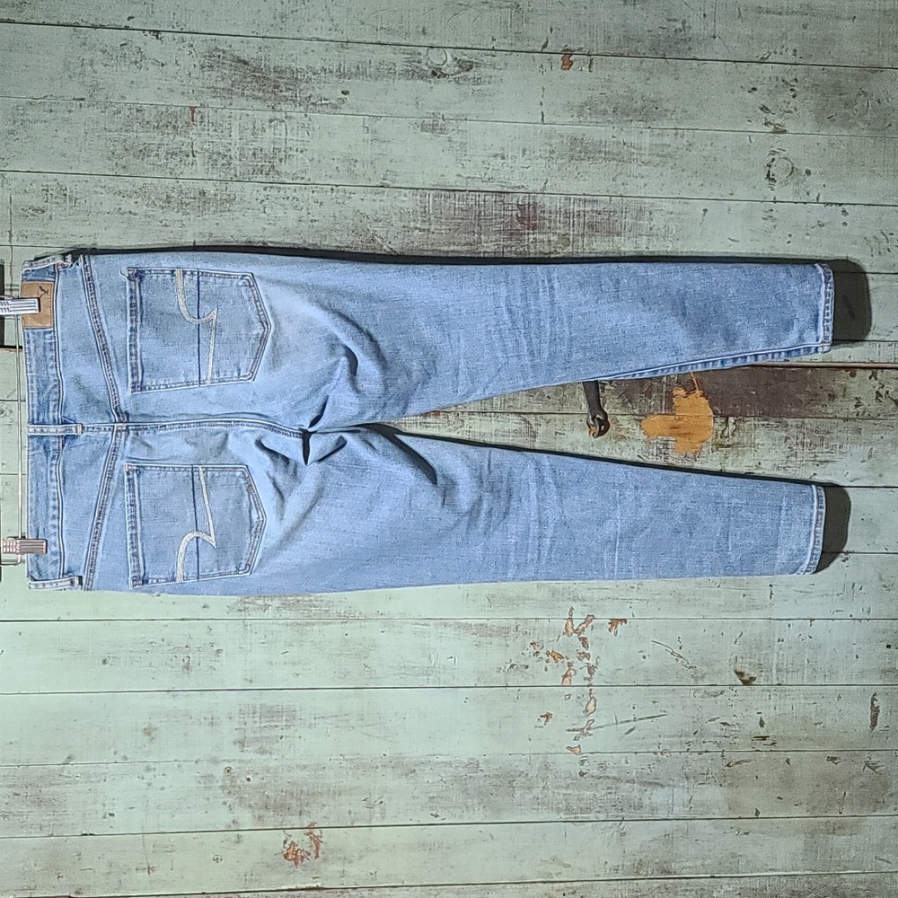 American Eagle Lightweight, Lightwash Jeggings - image 4